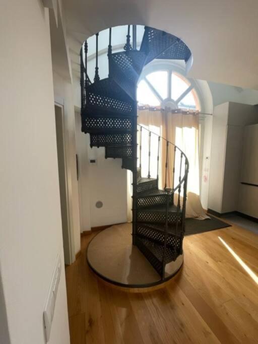 Ai Piedi Della Mole Apartamento Turim Exterior foto